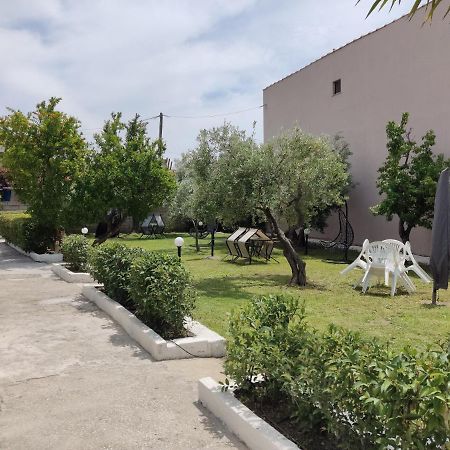 Elina House And Garden Villa Nikiti  Bagian luar foto