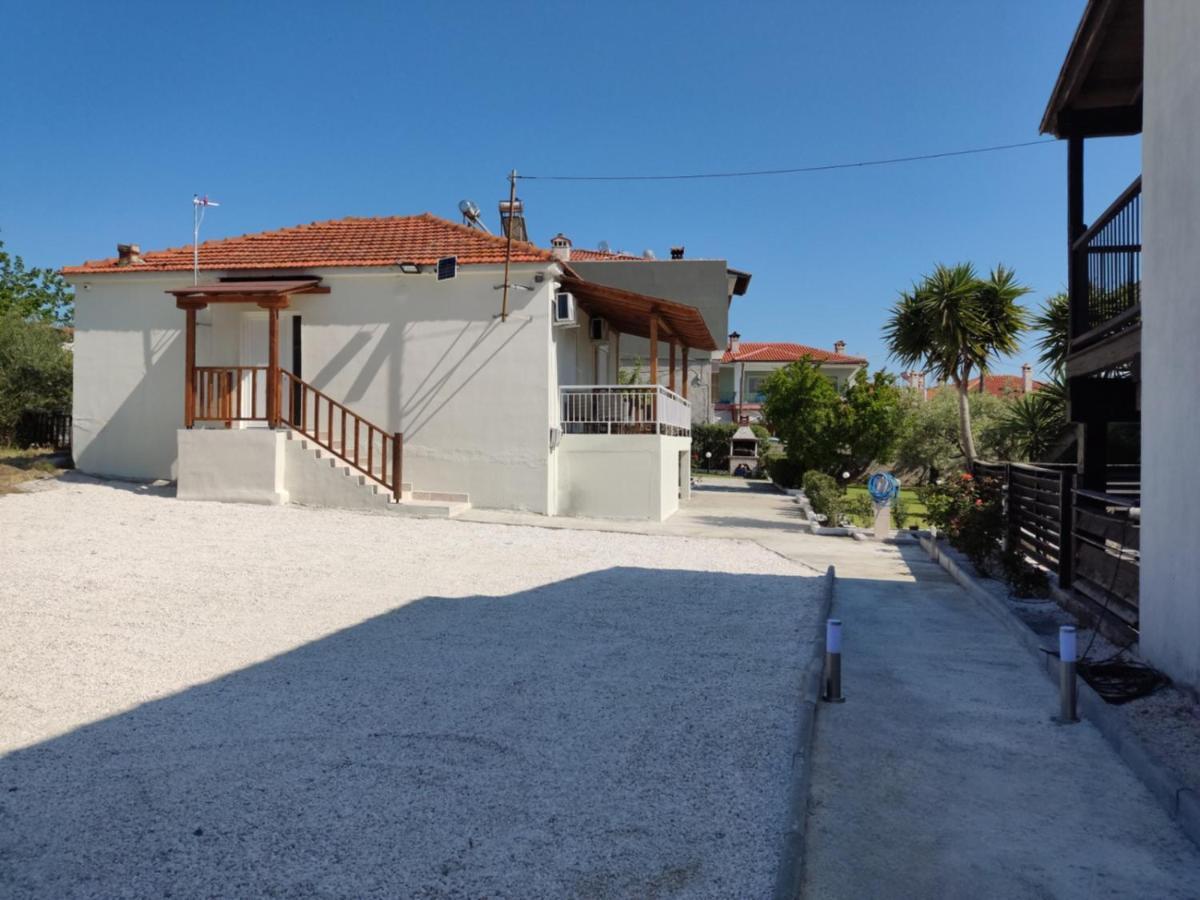 Elina House And Garden Villa Nikiti  Bagian luar foto